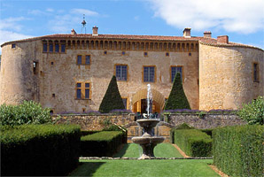 Chateau De Bagnols 4